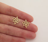 14k gold flower earrings