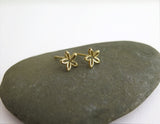 minimal 14k gold flower earrings