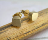 14k gold cube stud earrings